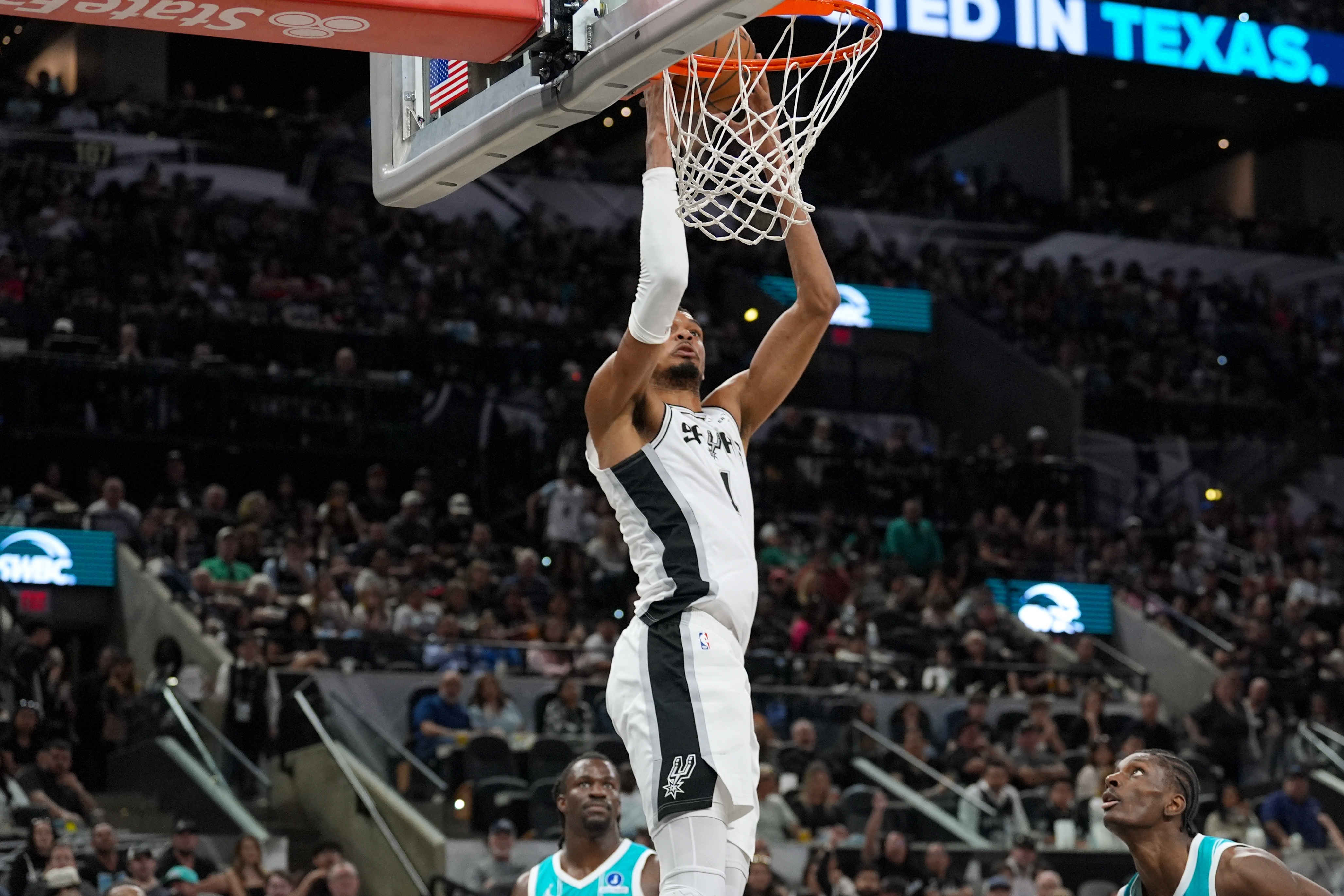 百家乐游戏-仍有评奖资格！米奇：文班想要达成的目标清单或是史上最长之一